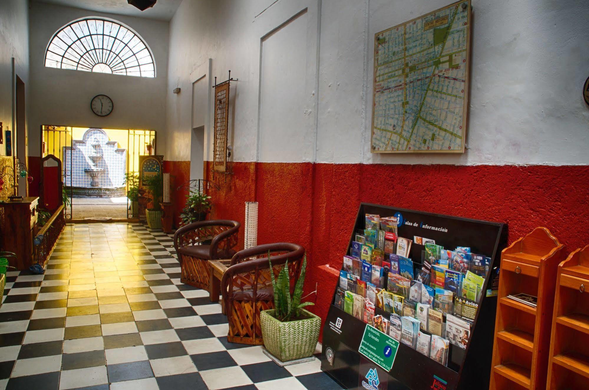 Hostal De Maria Guadalajara Exterior foto